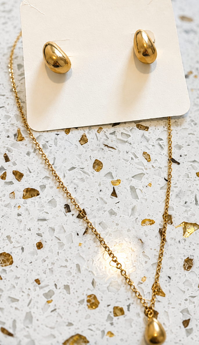 Sienna Drop Earrings