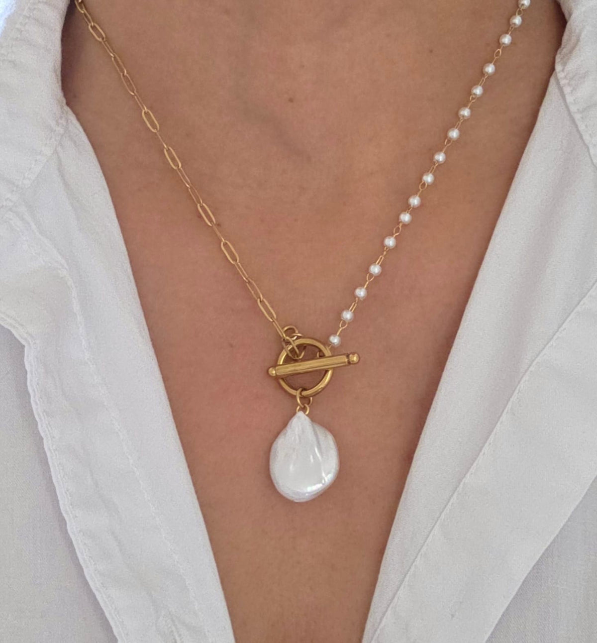 Bianca Pearl Necklace