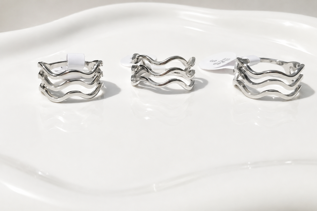 Amara Wave Ring
